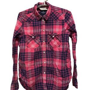 American Eagle Button Up Top Size S Pink Blue Plaid Pearl Snaps Boyfriend Fit